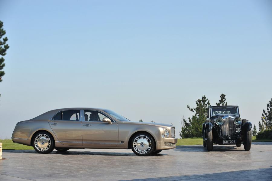  Bentley Mulsanne 2010 года  (фото 34 из 262)